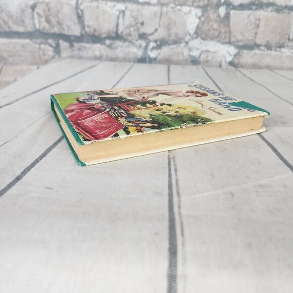 2/$25 Vintage 1955 Susan's Helping Hands By Jane Shaw Hardcover Novel - Picture 5 of 11